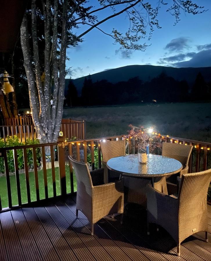 Honeycomb Lodge Доллар Экстерьер фото